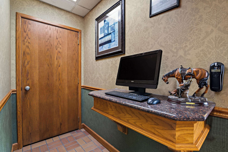 Others 5, Rodeway Inn McPherson East, McPherson