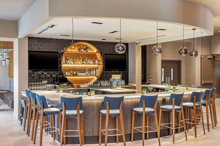Food & Drinks 5, Cambria Hotel Savannah Downtown Historic District, Chatham