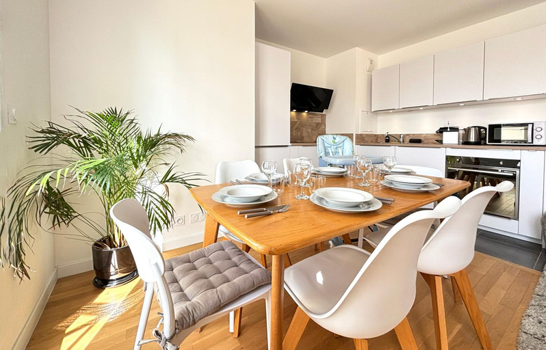 Others 4, L Eiffel Disney 5min Paris 35min Parking Terrasse, Seine-et-Marne