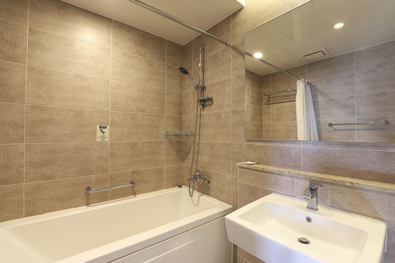 Bathroom 3, W Residence Hotel Haeundae, Haeundae