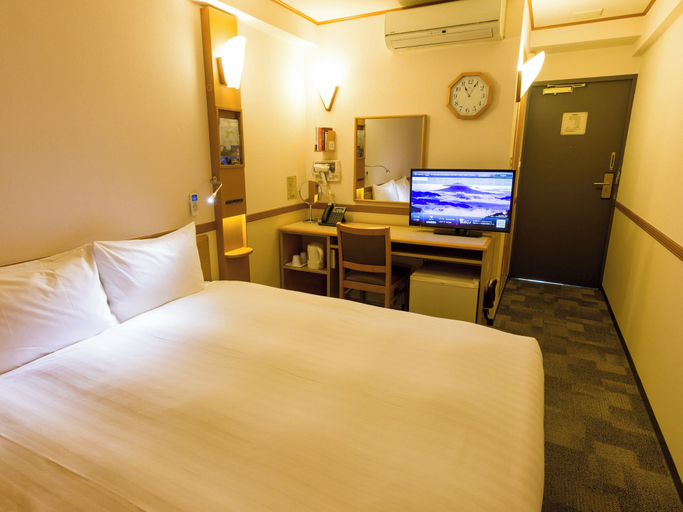 Bedroom 14