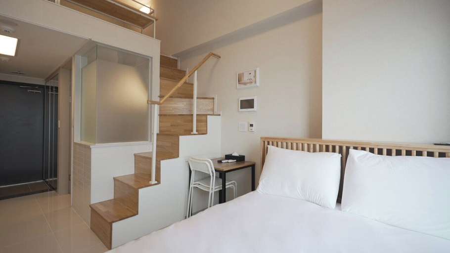 Bedroom 5, Blue Ocean Hotel 3, Jung