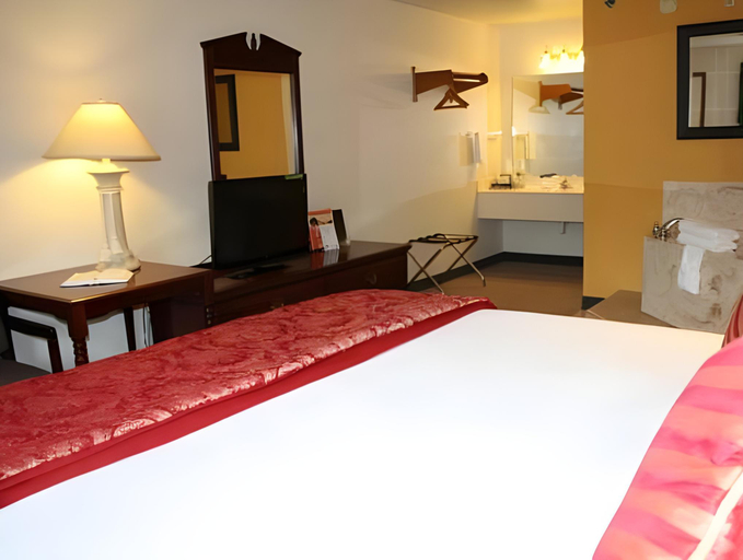 Bedroom 9