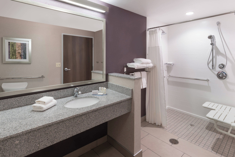 Bathroom 8