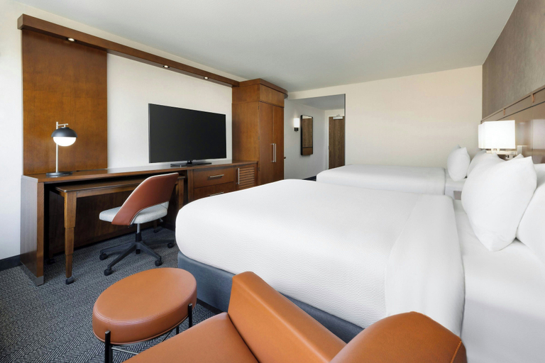 Bedroom 24