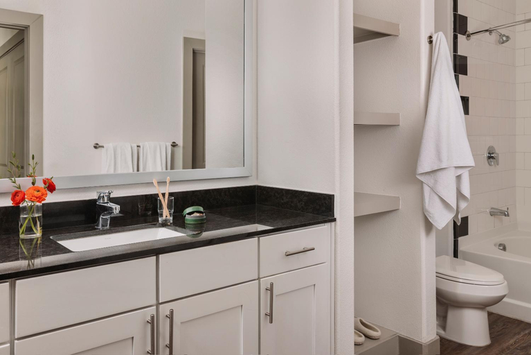 Bathroom 7