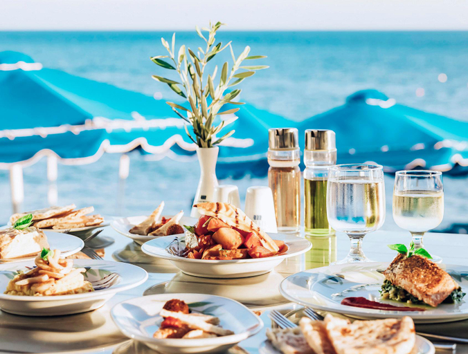 Food & Drinks 4, Mitsis Family Village, South Aegean