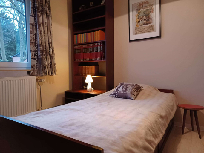 Bedroom 2, A Villa Between the Town Centre and the Forest, Liège