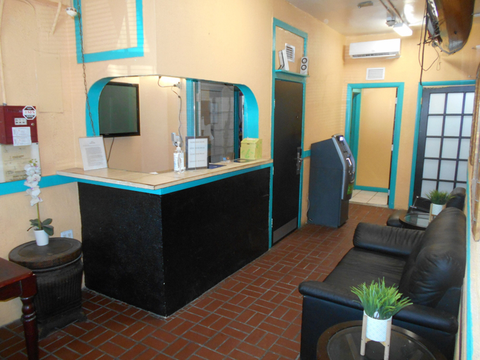 Others 5, Hoosville Hostel, Miami-Dade