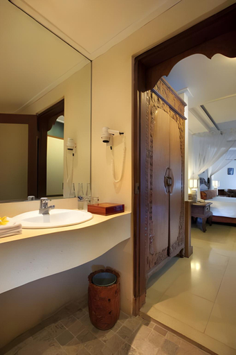 Bathroom 6