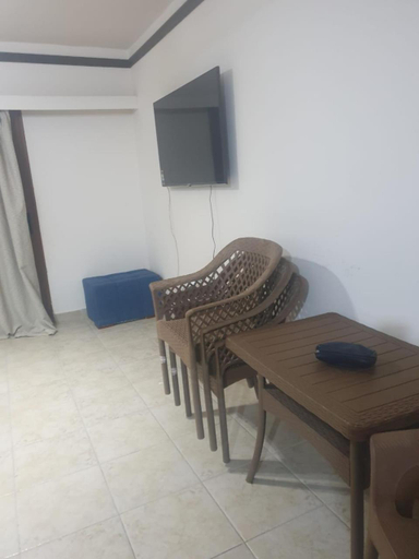 5, Lasirena palm with 3 bedroom's 2 bathrooms for families only, 'Ataqah