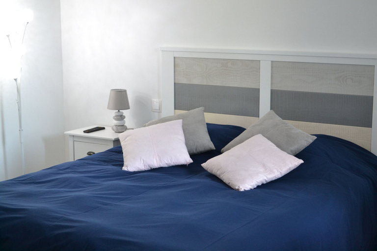 Bedroom 4, L'instant Bleu, Charente-Maritime