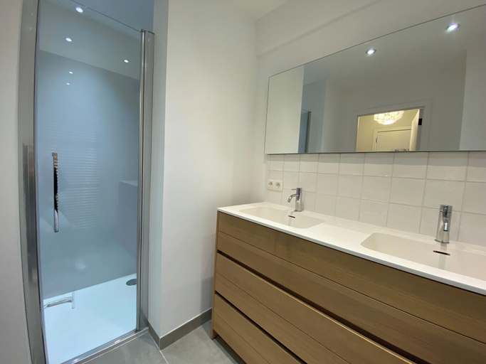 Bathroom 4, Apartment in Nieuwpoort Near the Beach, West-Vlaanderen