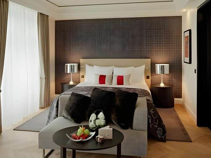 Bedroom 26