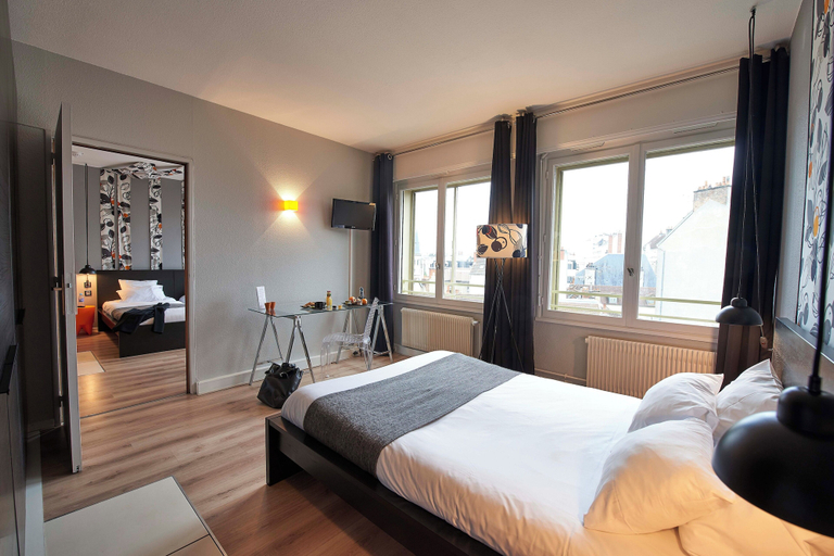 Bedroom 4, L'aparthoteL LhL, Côte-d'Or