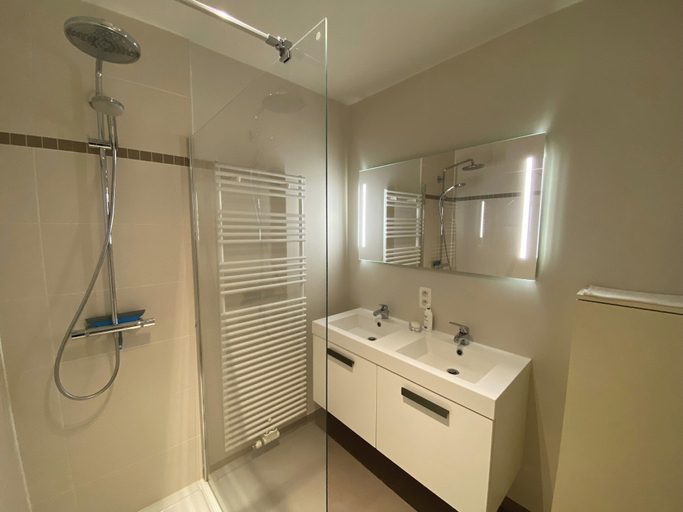 Bathroom 4, Apartment in Nieuwpoort Near the Beach, West-Vlaanderen