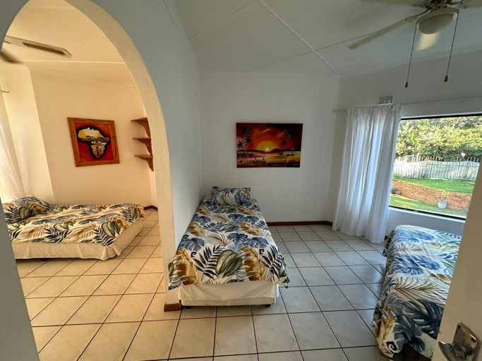 Surf and Sun Accommodation, Ugu