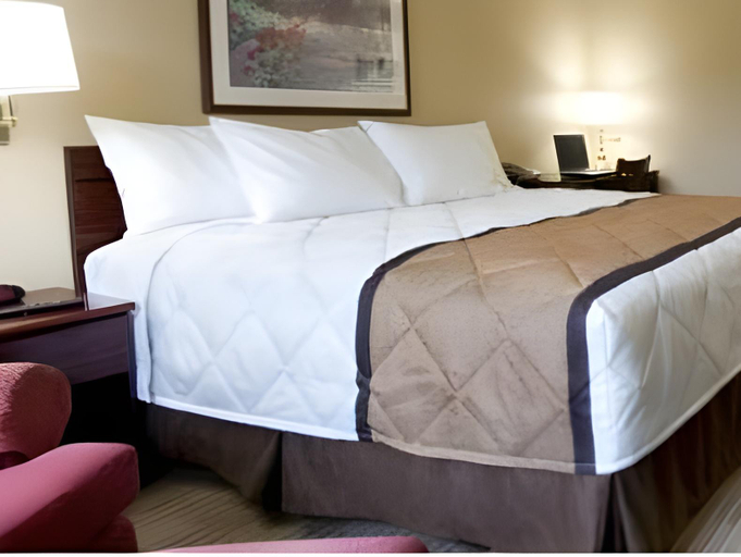 Bedroom 12