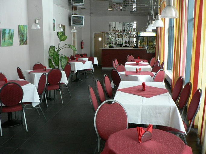 Food & Drinks, Hotell Tammsaare Full Automated Hotel, Pärnu