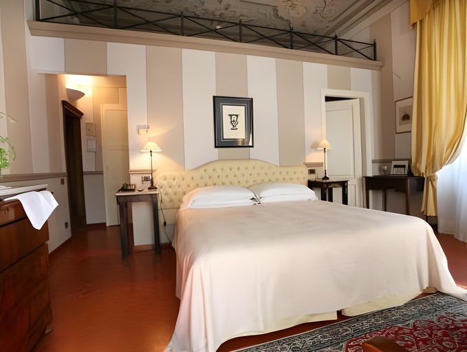 Bedroom 10