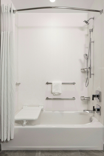 Bathroom 5, Courtyard by Marriott Indianapolis Fishers, Hamilton