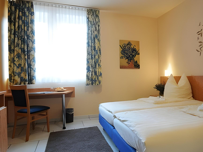Bedroom 15