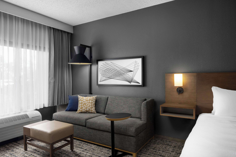 Bedroom 4, Hyatt Place Tempe Phoenix Airport, Maricopa