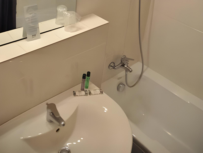 Bathroom 5