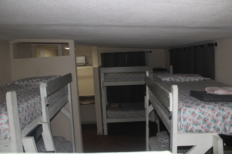 Bedroom 1, Hoosville Hostel, Miami-Dade