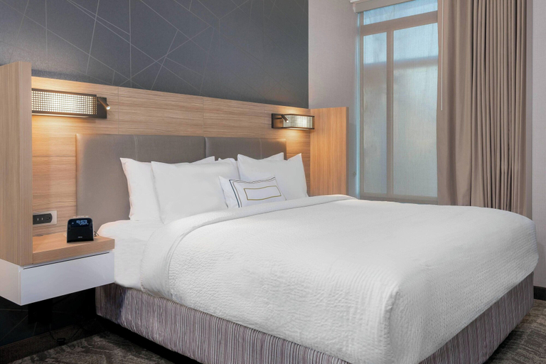Bedroom 4, SpringHill Suites by Marriott Indianapolis Westfield, Hamilton