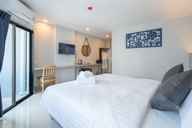 Bedroom 25
