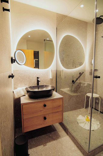 Bathroom 8