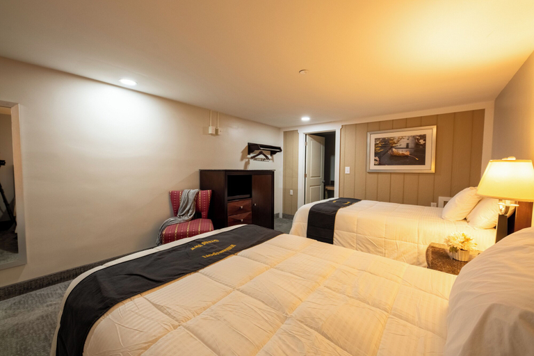 Bedroom 2, Lock Haven Grandview Hotel, Clinton
