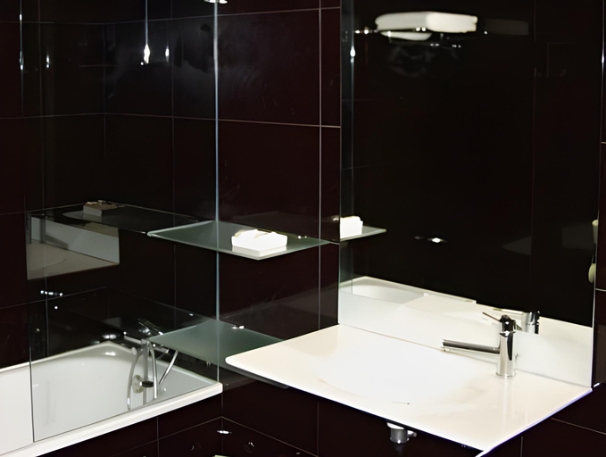 Bathroom 6