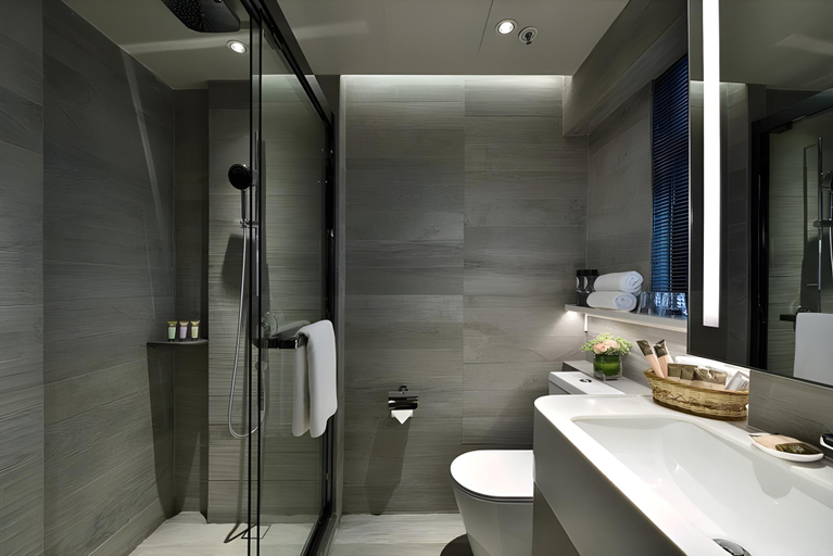 Bathroom 17