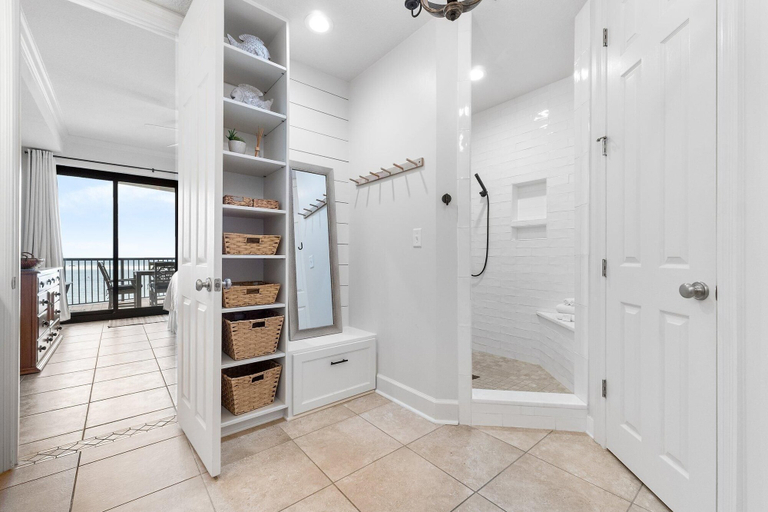 Bathroom 3, Grand Pointe 401, Baldwin
