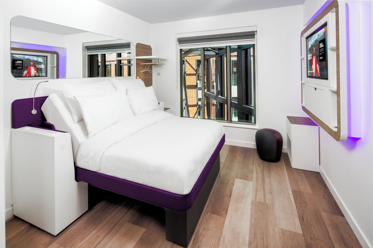 Bedroom 3, Yotel London City, London