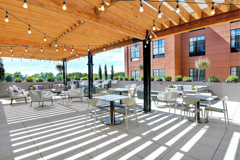Food & Drinks 5, Courtyard by Marriott Manhattan Aggieville, Riley