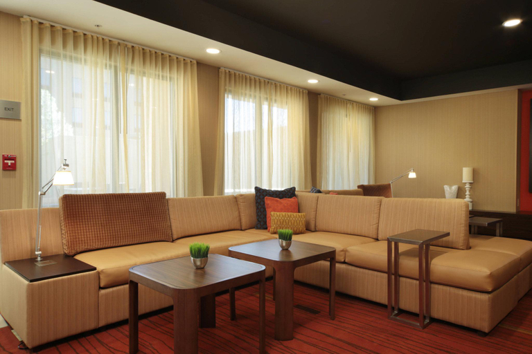 Public Area, Courtyard by Marriott Dayton North, Montgomery