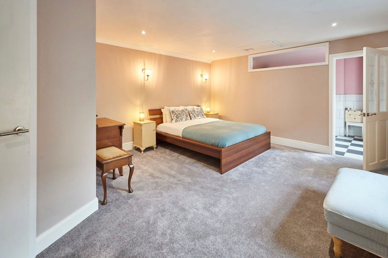 Room 5, Host Stay The Courtyard at No 47, North Yorkshire