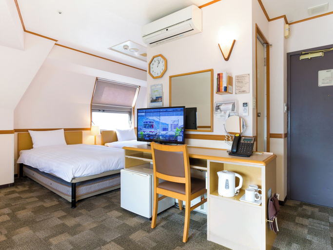 Bedroom 9