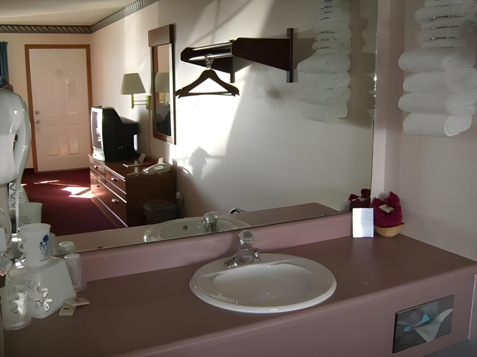 Bathroom 9
