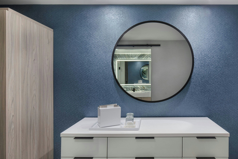 Bathroom 4, Renaissance Daytona Beach Oceanfront Hotel, Volusia