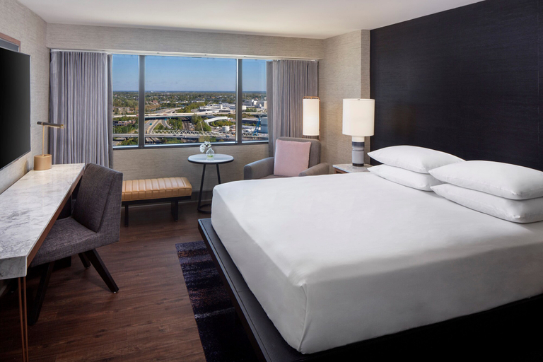Bedroom 3, Hyatt Regency Columbus, Franklin
