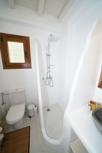 Bathroom 3, Divers House, South Aegean