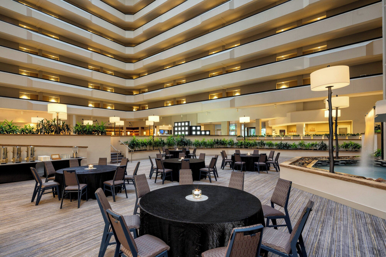 Food & Drinks 5, Sheraton West Des Moines Hotel, Polk