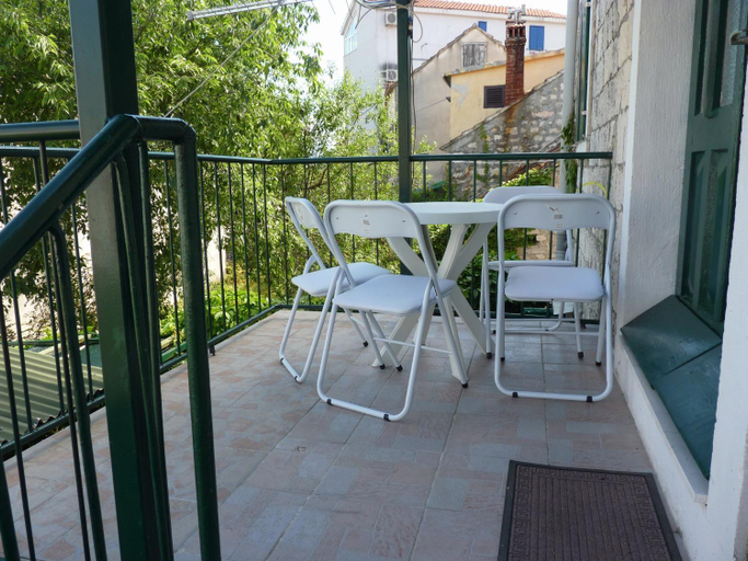 Others 5, Apartments Kairos, Trogir
