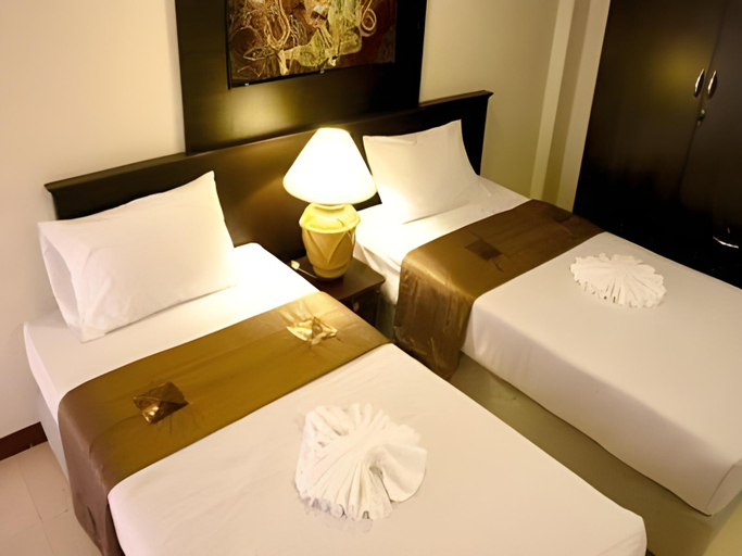 Bedroom 6