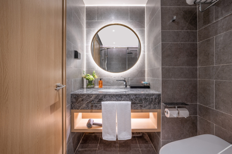 Bathroom 3, Orange Hotel Wendeng Kunyu Road Liqun, Weihai