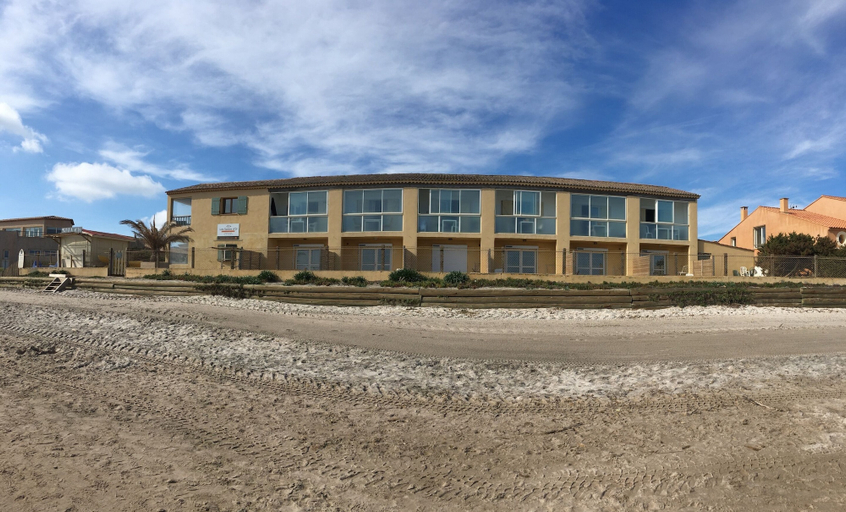 Exterior & Views 2, Les Sables D'or, Var